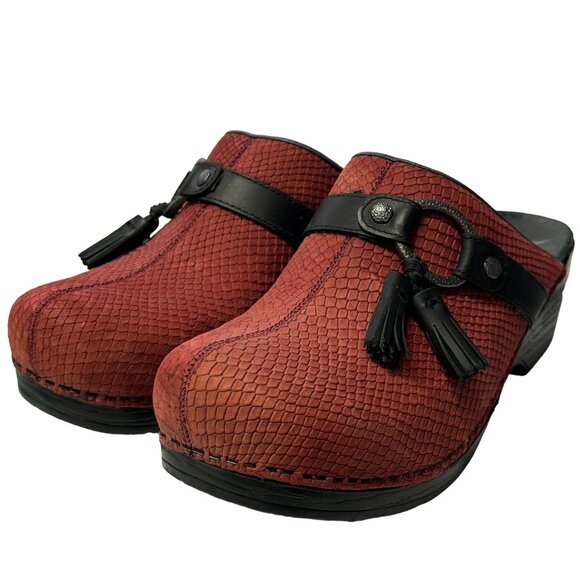 Dansko Shandi Clogs Womens EU 40 US 9.5-10 Red Leather Snake Print Slide On Shoe - Picture 11 of 13